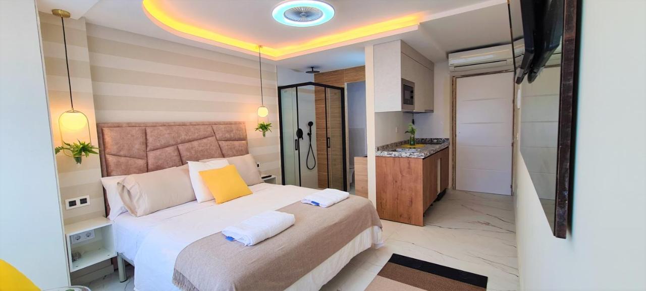Estepona Rada Beach Abc Apartments & Estudios A Dış mekan fotoğraf